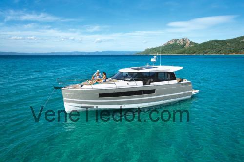 Tekniset tiedot ja arvostelut